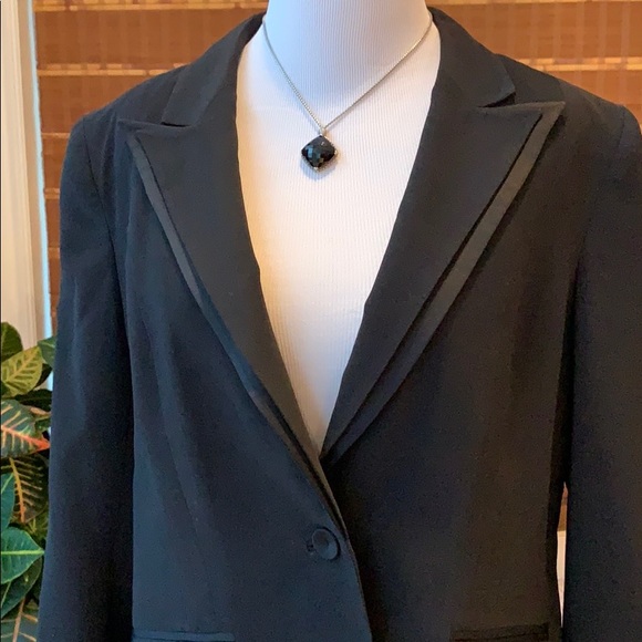 Club Monaco Tuxedo Blazer - Picture 2 of 10